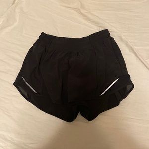 Black lululemon shorts (6)